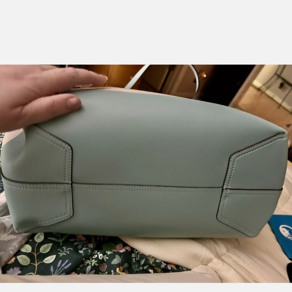 Collectors Bundle -Kate Spade FLOAT ON Tote COLLECTION 2 Pieces - Picture 6 of 9